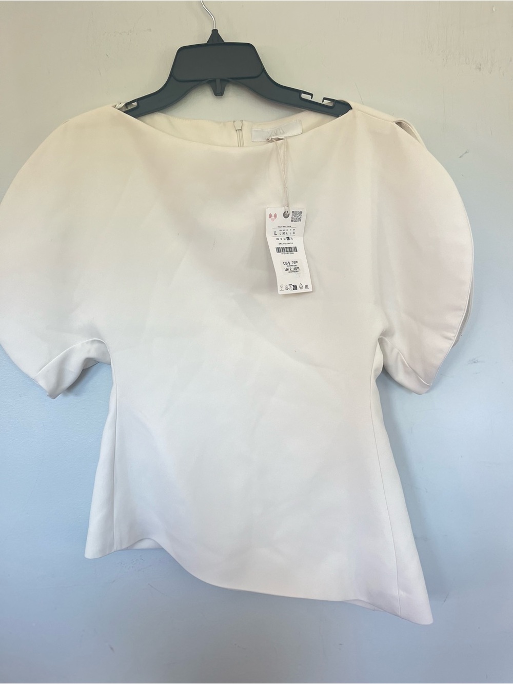 VIRAL NEW ZARA PUFF
SLEEVE TOP 
COLLECTION M AND L 
🚨FINAL PRICE NO DISCOUNT - Picture 5 of 16